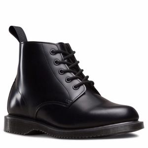 ‼️LIKE NEW‼️ black DR. Martens Emmeline boots